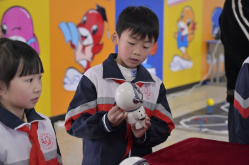 衡阳市石鼓区：“花式”心理课，把孩子们的心“捂”热了