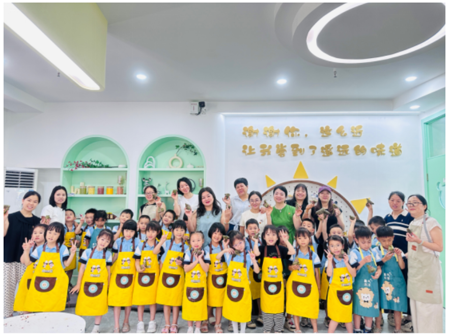 党群携手暖童心 衡东县向阳幼儿园举行端午活动