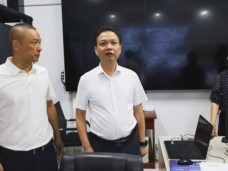 衡阳县：县长杨峰带队督导检查高考准备工作
