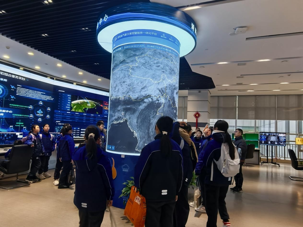 图片3.jpg 图片3.jpg