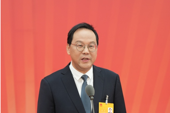 高山：在四个“更”上下大力气，让大学生在创新创业赛道跑出加速度