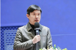 书记校长开学第一讲 | 长沙市雨花湘一外国语中学史雄：科技自强 少年担当