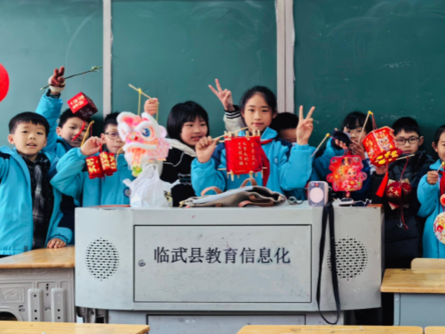 开学第一讯｜临武县：各校顺利开学 师生以“龙马精神”开启新征程
