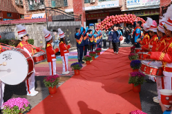 开学第一讯 | 新宁县崀山培英学校：马不停蹄赴新约，培英学子竞风流