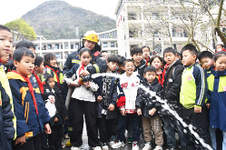 开学第一讯 | 江永：开学第一课 安全伴成长