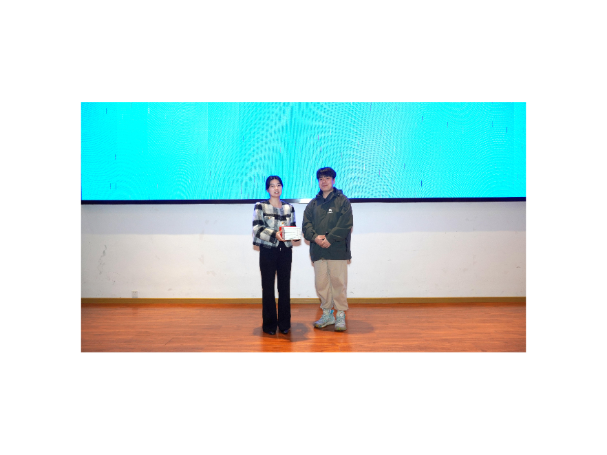 20岁新书首发！毕业前，他把第一本书献给母校！