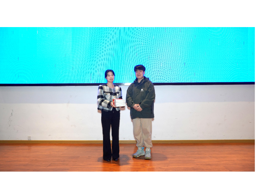 20岁新书首发！毕业前，他把第一本书献给母校！