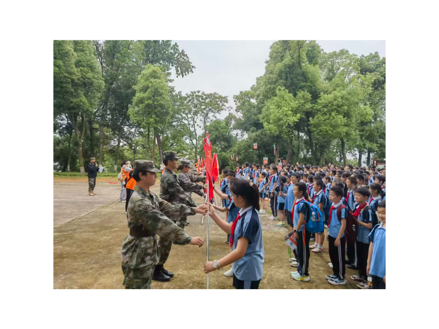 赓续红色血脉 研学赋能成长 岳阳市南湖新区别样六一红色研学润童心