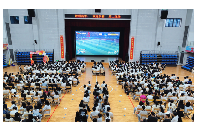 道县：“第二现场”燃动校园 师生共享足球盛宴