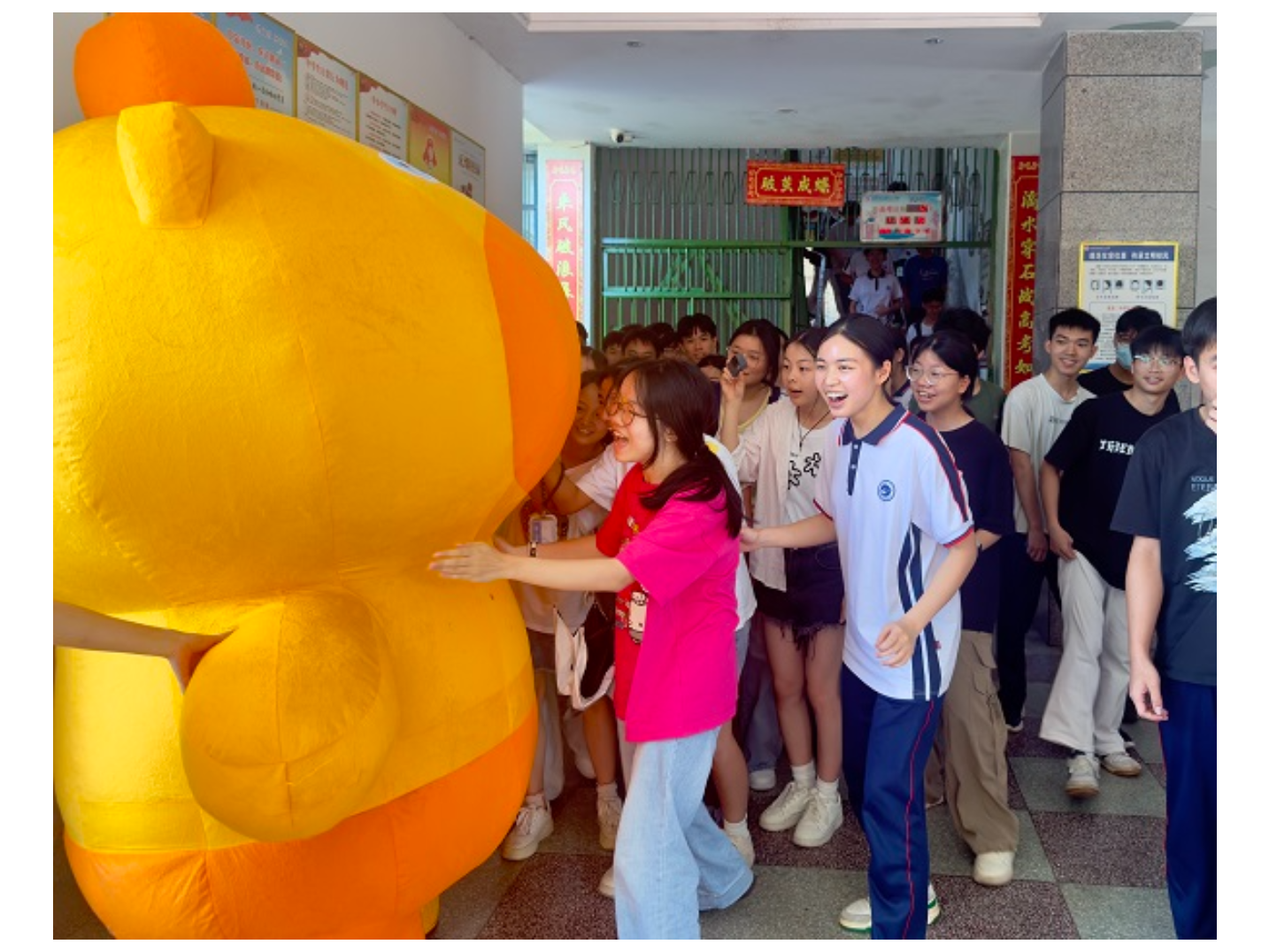 道县二中：心理健康月  家校共育心