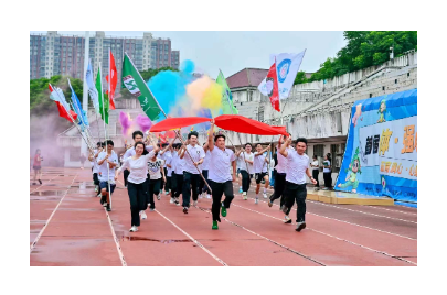 操场变身“减压舱” ，中南林业科技大学学子奔向“心”生活