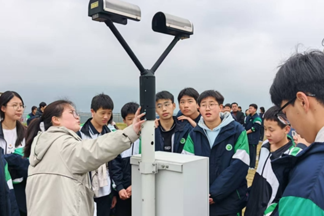 双牌：探秘气象科学 守护绿色家园