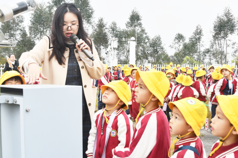 江永县中心幼儿园：学习气象知识  感受科技魅力