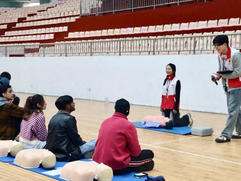 长沙医学院：青春携手跨国界，急救同心向未来