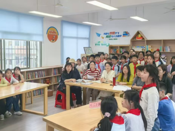 湘潭县杨嘉桥中心小学举行“经典润心·诗满校园”古诗词擂台赛