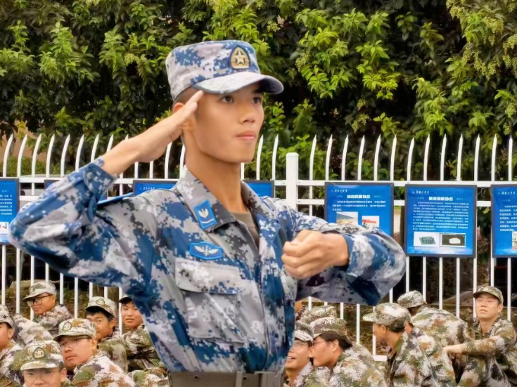 湖南工学院学子张家荣获评2025年度“中国大学生自强之星”