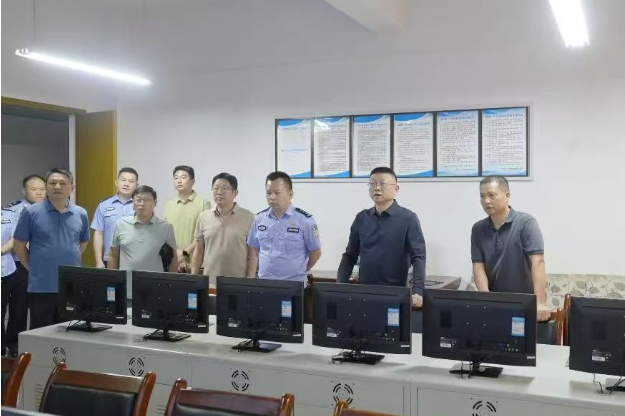 常德市鼎城区：副区长吴张督导检查高考考点安保工作