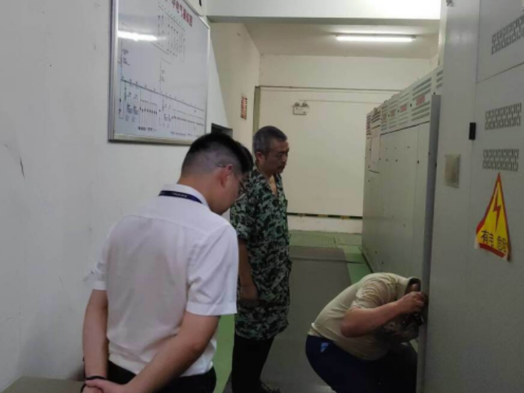 临武：开展“三考”考点防雷安全检查