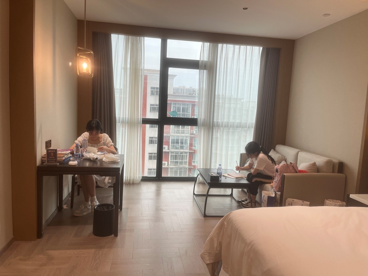 桃源中学酒店.jpg