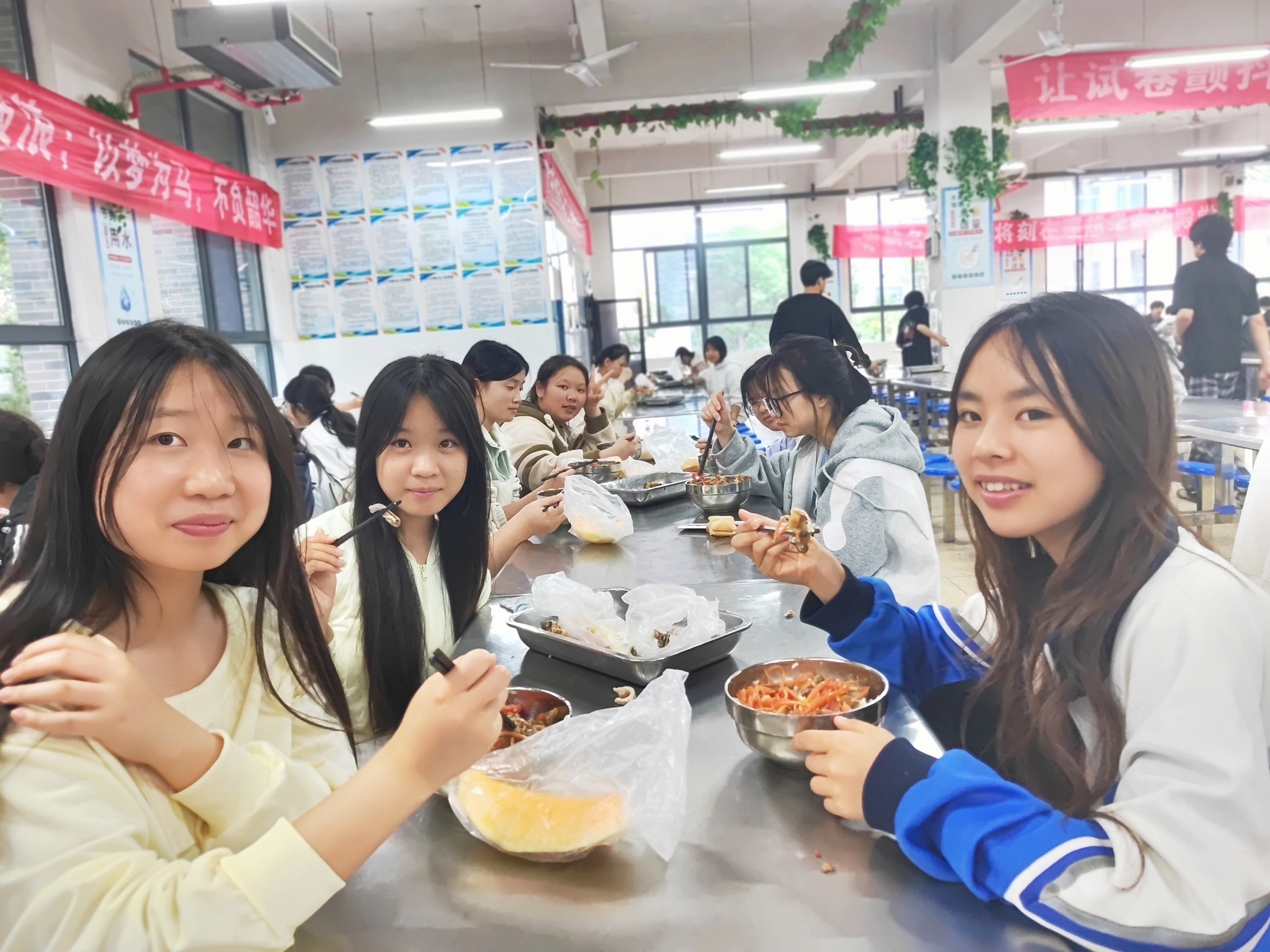 “食”力助考 暖心护航！芷江一中专属高考食谱为学子加油打气_QQ浏览器图片提取_6.jpg