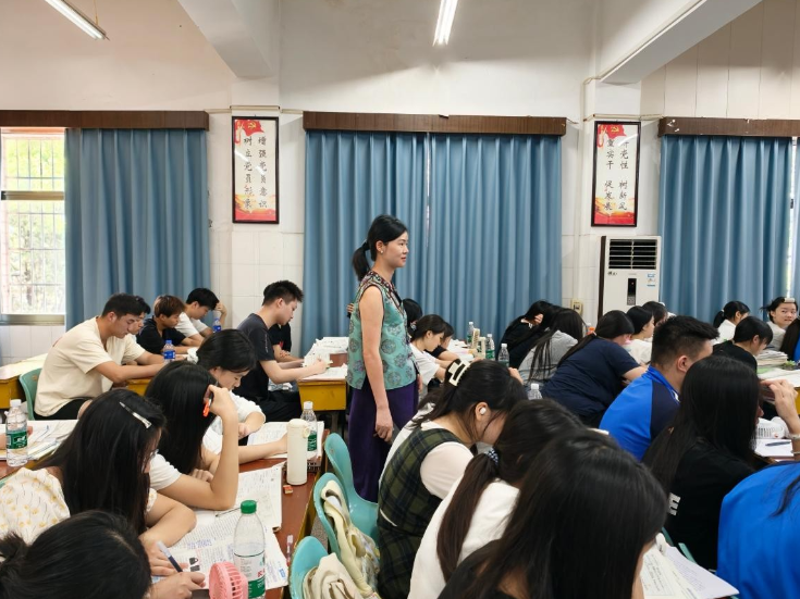 衡南五中：带队老师暖心陪伴 倾心守护学子追梦