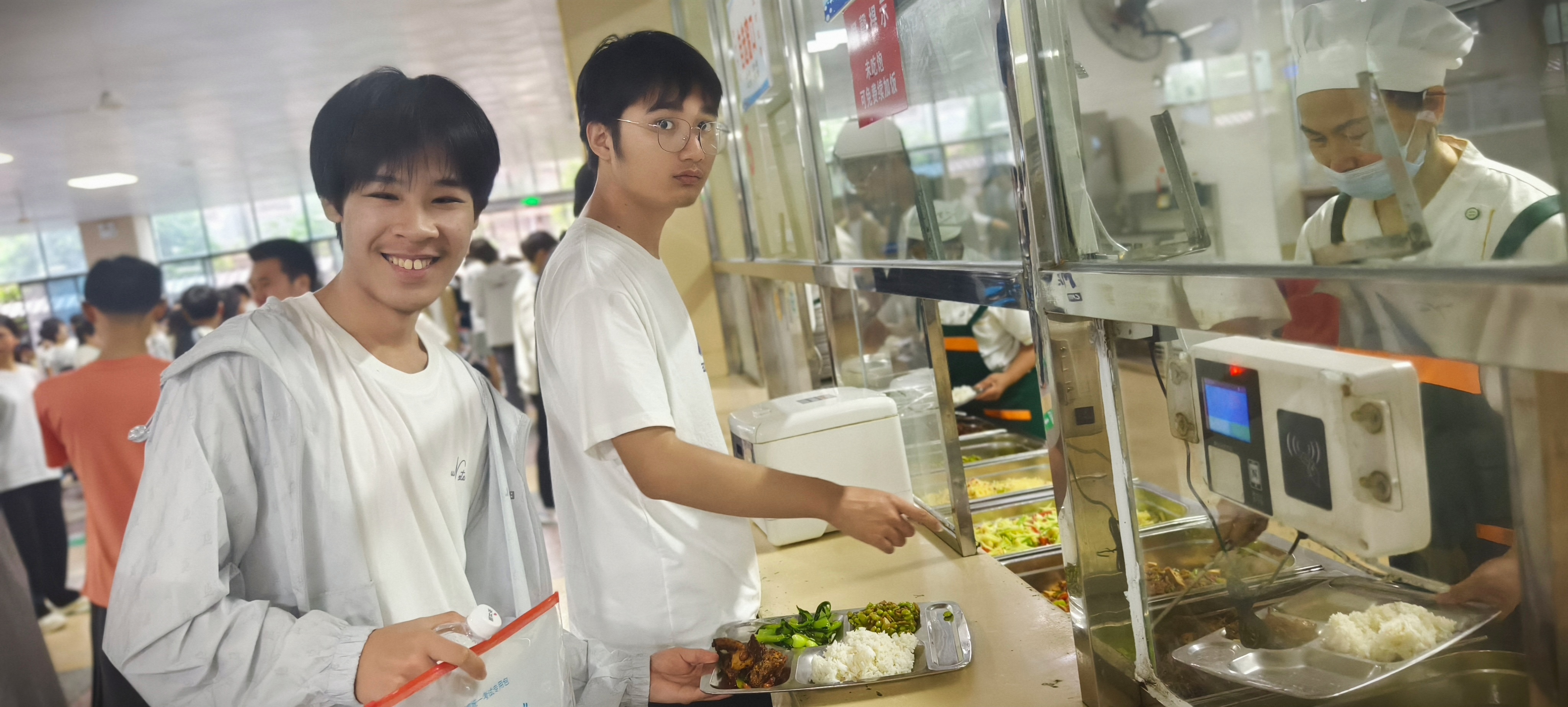 “食”力助考 暖心护航！芷江一中专属高考食谱为学子加油打气_QQ浏览器图片提取_4.jpg