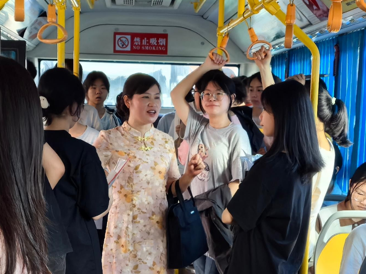 双牌县职业技术学校教师廖锦云：五程守望 为梦护航