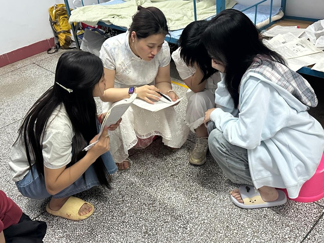 石门六中1.jpg
