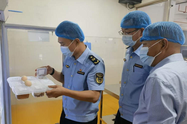 新化：多方暖心守护 护航高考学子“舌尖上的安心”