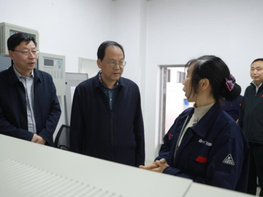 高山带队开展校园安全风险隐患排查暗访行动