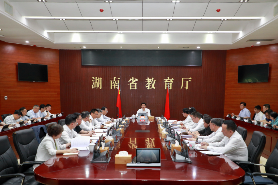 余红胜到省教育厅调研时强调 聚焦“八个全力” 彰显教育担当 全力办好人民满意的教育