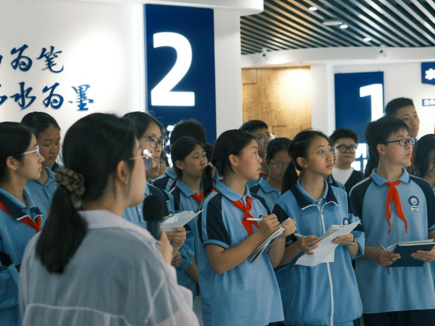 校社联动搭“体验桥”，湖南水电职院联合泉塘社区学习中心开展职业技能体验活动