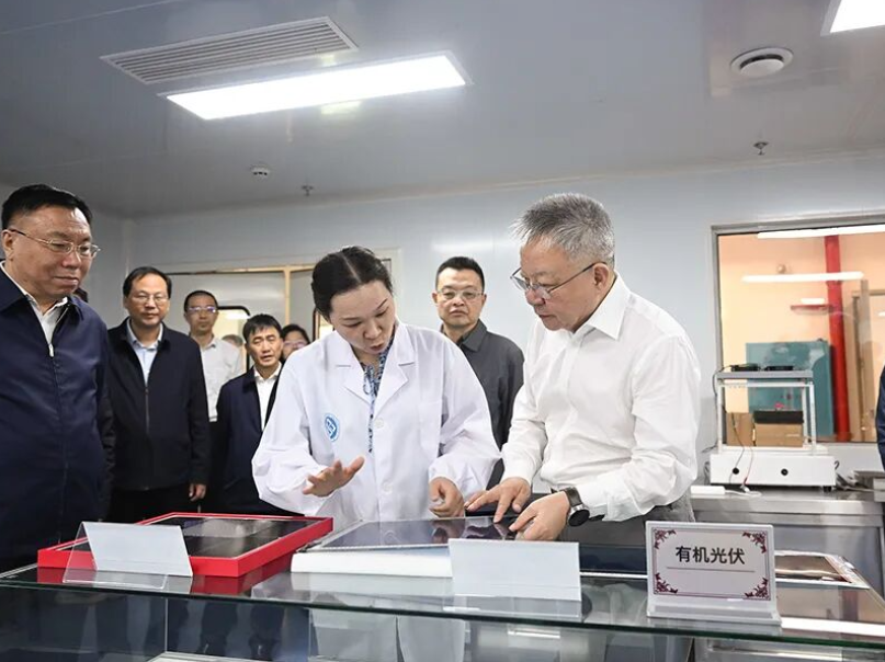 沈晓明调研中南大学、长沙理工大学相关实验室