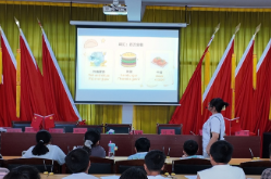 湖南城市学院感光支教团用课堂点亮乡村英语教育
