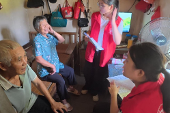 南华大学实践团赴东泽村开展健康筛查