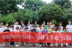 衡阳师范学院学子开甲骨文课堂 浸润乡村童心