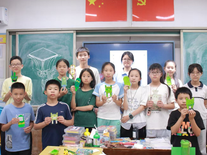 美育润乡土，红色育童心——“艺绘宁乡”红色手工课堂点亮宁乡炭子冲校园