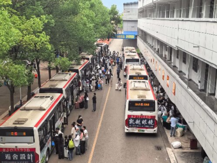 石门：6789名学子迎战学考