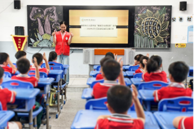 打破“围墙”触摸千年文脉，衡阳市石鼓区这所小学的国学课有“竹简”香