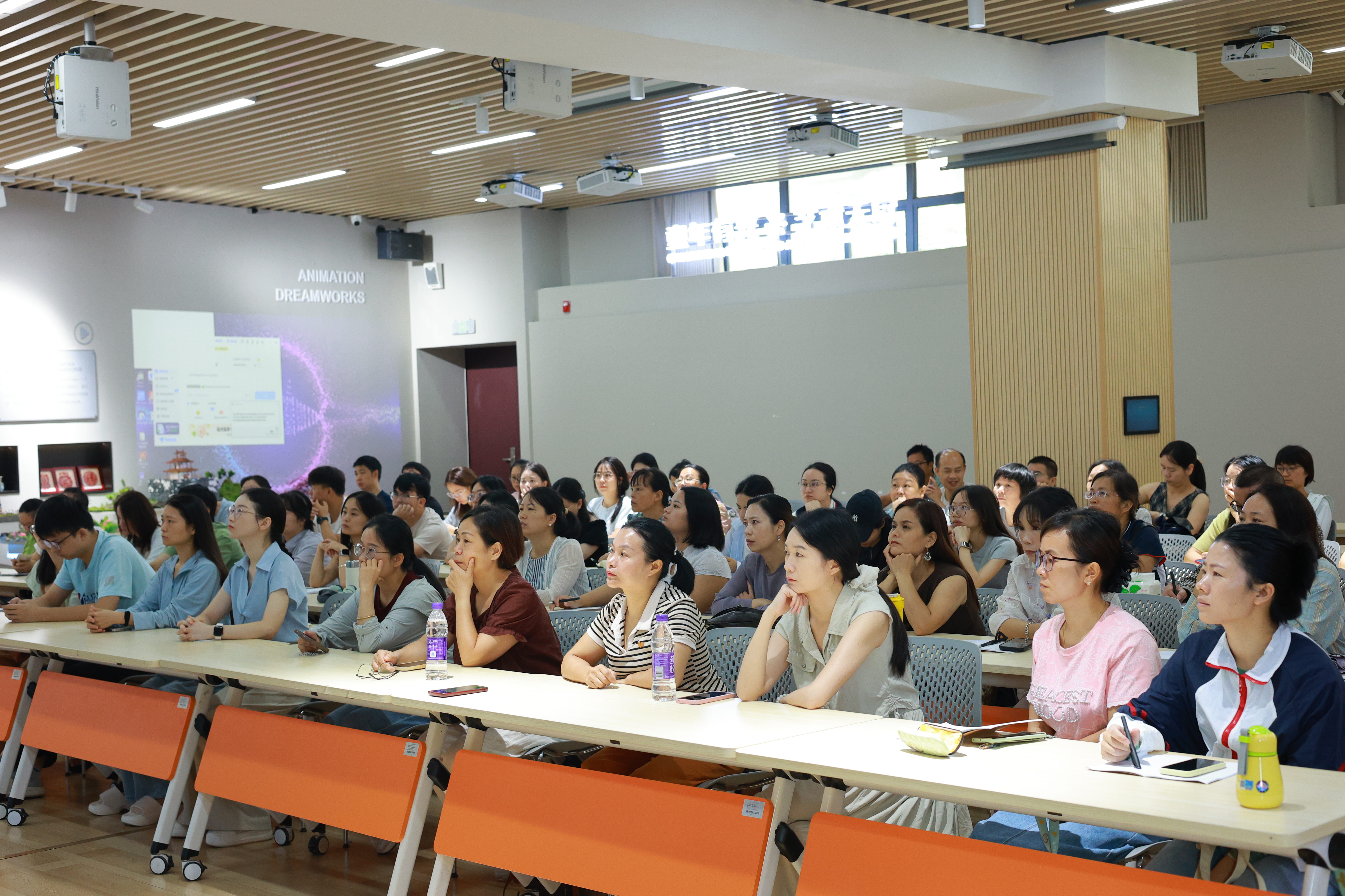 学员.jpg