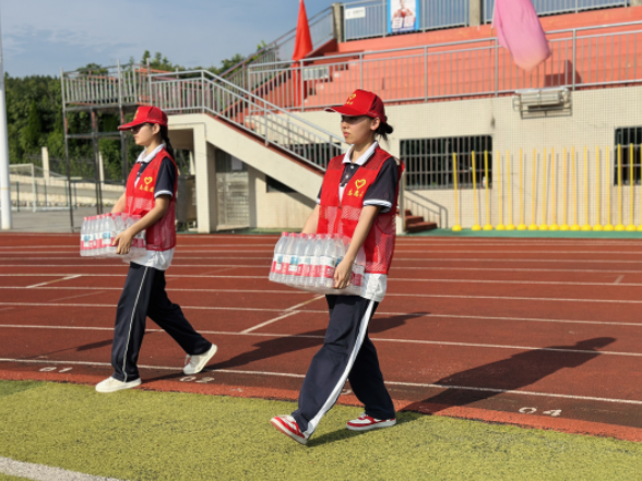 临武：暖心“临”距离服务  护航足球夏令营获好评