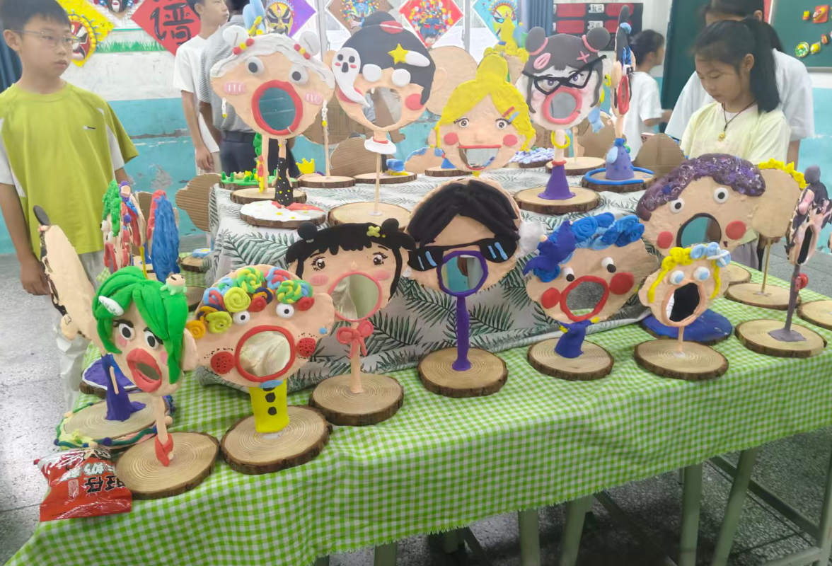 岳阳市平江县三墩乡戴市小学“美在田野”美育公益项目成果展顺利开展