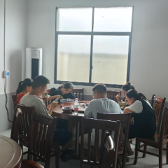 慈利县通津铺镇中学：教师食堂迎来“开学第一变”