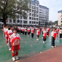 【耒阳站】前进小学：瞧！光荣的红领巾飘起来了