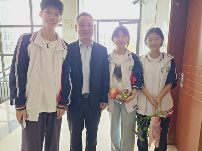 【衡东站】衡东县杨山实验学校：行束脩之礼，敬三尺讲台