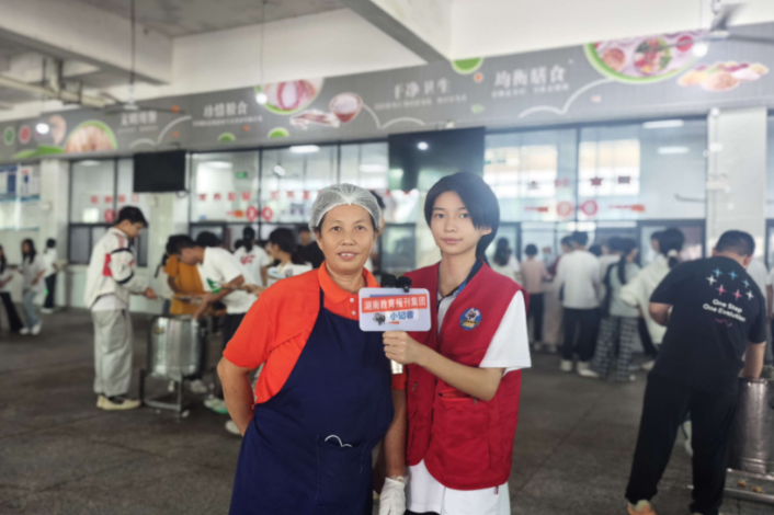 闪闪发光的老师｜【衡南县站】衡南一中刘小淑：三尺打饭窗口也是育人课堂
