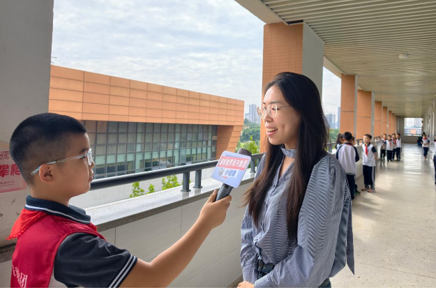 闪闪发光的老师｜ 【望城区站】刘家惠：四年陪伴守护童心 趣味课堂点亮语文