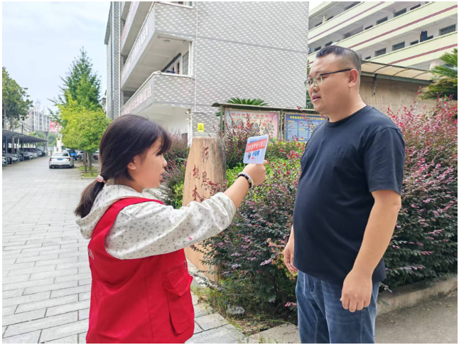 闪闪发光的老师｜【衡南县站】泉湖中学符芳忠：53个学生，一个“家”