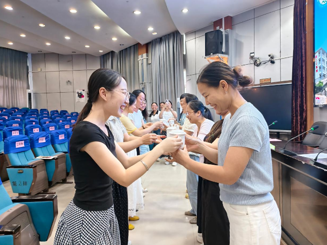 【祁东站】青蓝结对传薪火，清源中学师徒同心育新人
