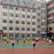 【耒阳站】实验小学：童心跳跃强体魄 绳彩飞扬展风采